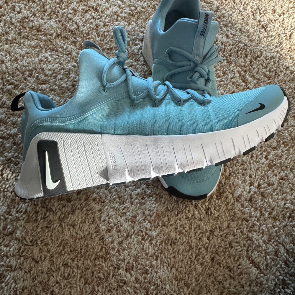 Nike Teal and White Sneakers
